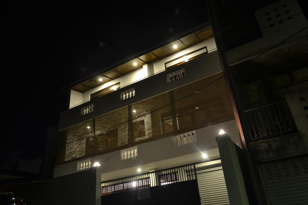 Lanka Hostel Коломбо Екстер'єр фото